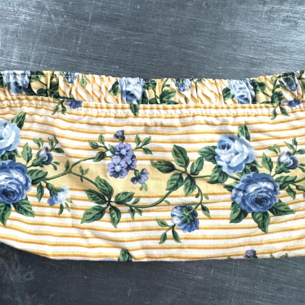 Longaberger 1997 Cracker Basket Liner Yellow Blue Rose Trellis Made in USA
